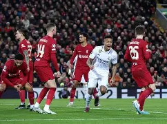 全队爆发！利物浦大胜皇马晋级四强