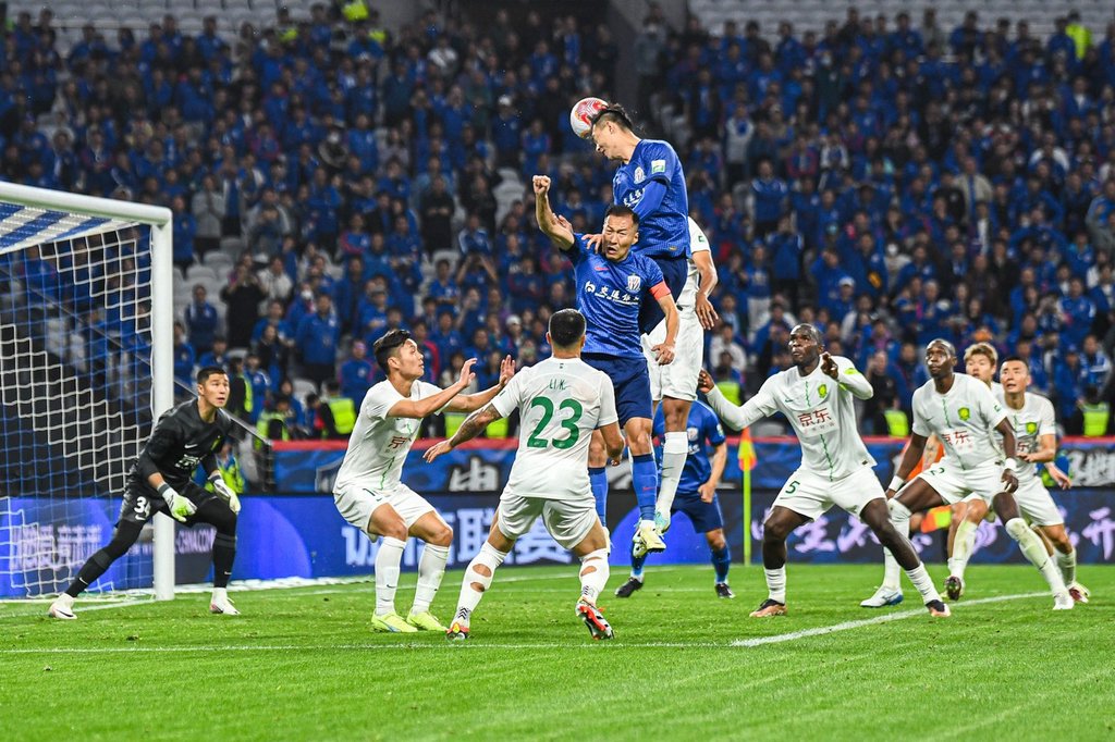 关于北京国安队将在本周末的足球赛事中对阵上海队的信息 关于北京国安队将在本周末的足球赛事中对阵上海队的信息