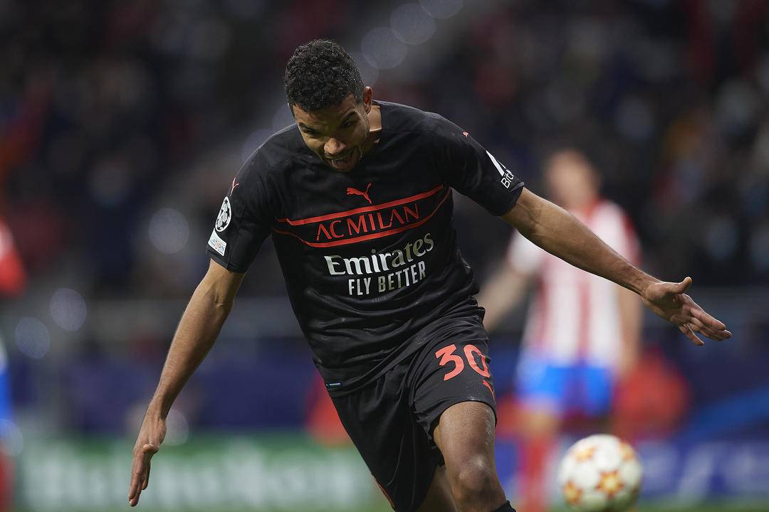 包含克罗托内主帅辞职,球队危机愈演愈烈的词条 包含克罗托内主帅辞职,球队危机愈演愈烈的词条